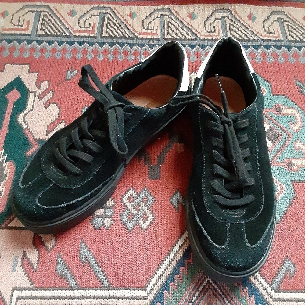 ZARA TRF Black Suede Creeper Sneakers | Platform Lace-Up Shoes | Women’s 8–8.5